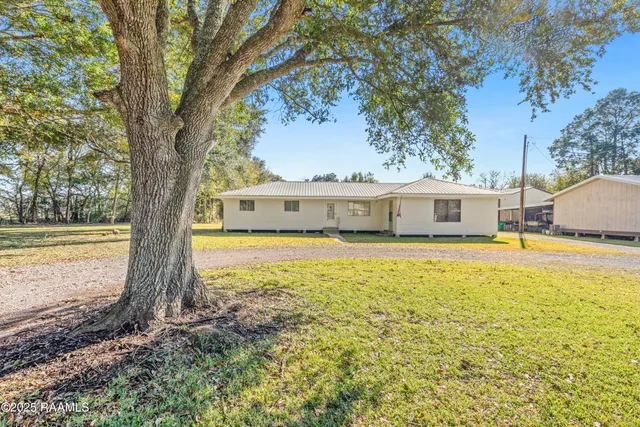 $129,000 | 18331 Lois Street, Kaplan, LA 70548
