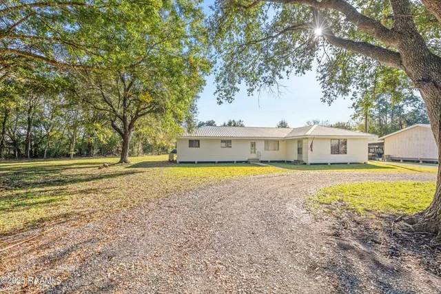 $129,000 | 18331 Lois Street, Kaplan, LA 70548