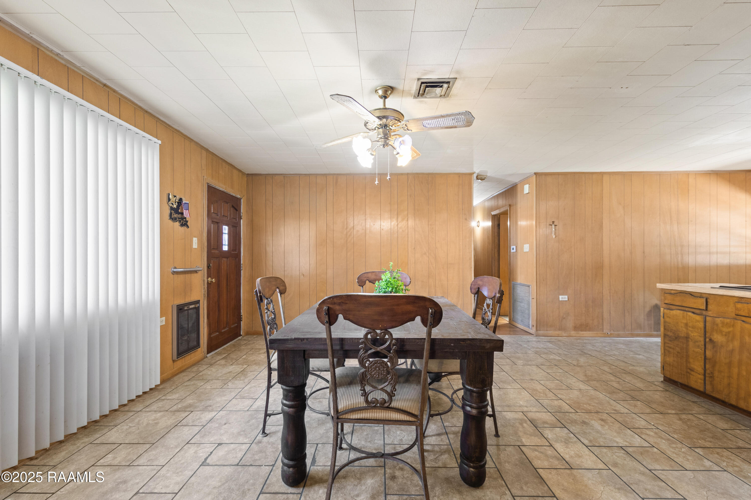 18331 Lois Street Kaplan, LA 70548 - Photo 41 of 43 18331Lois-22