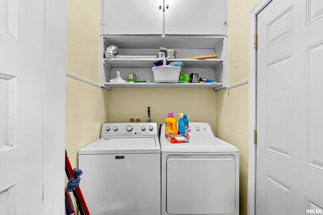 $64,900 | 204 Catherine Street, Pekin, IL 61554