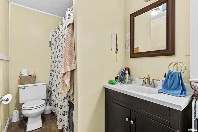 $64,900 | 204 Catherine Street, Pekin, IL 61554