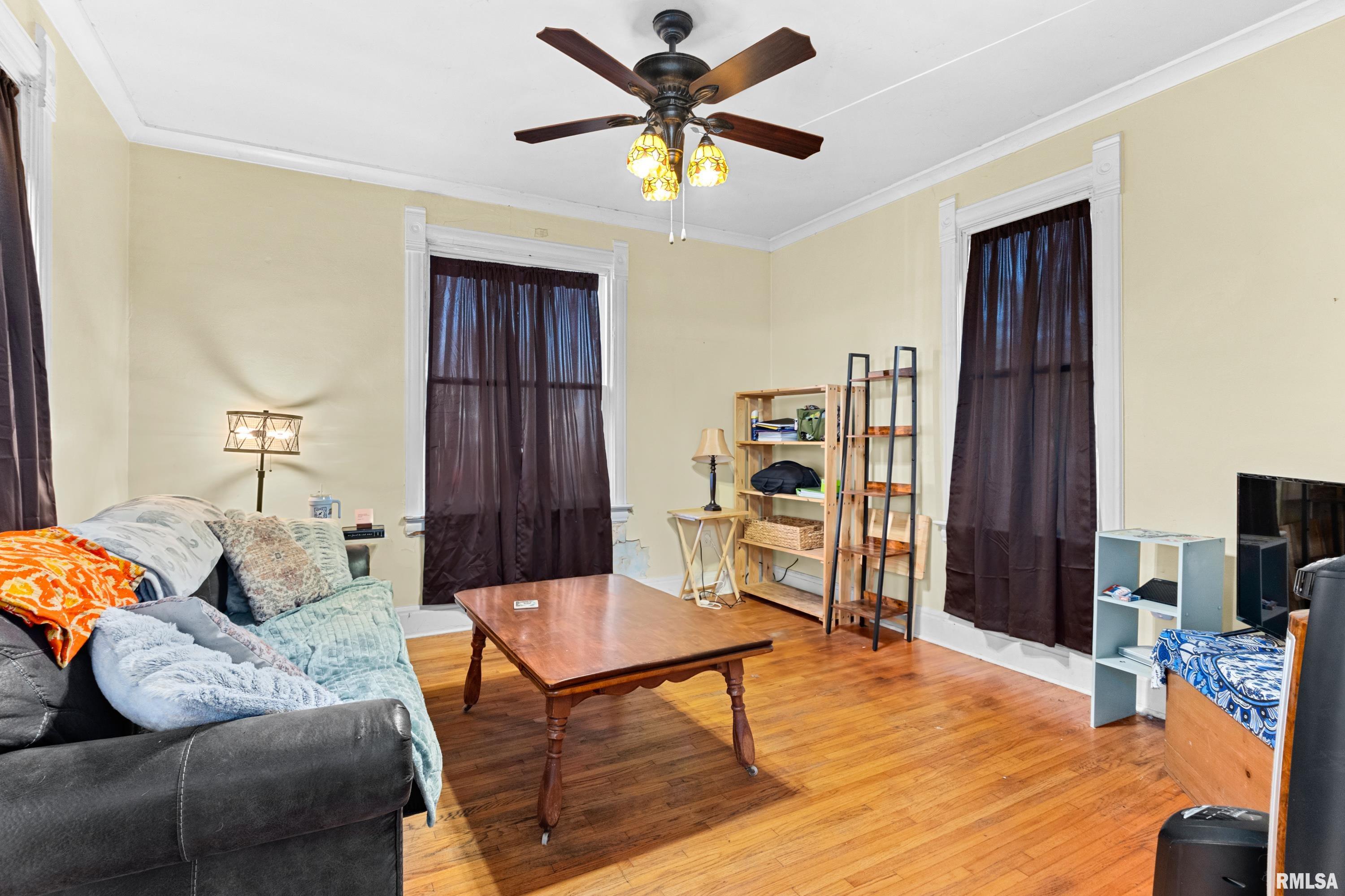 204 Catherine Street Pekin, IL 61554 - Photo 5 of 24