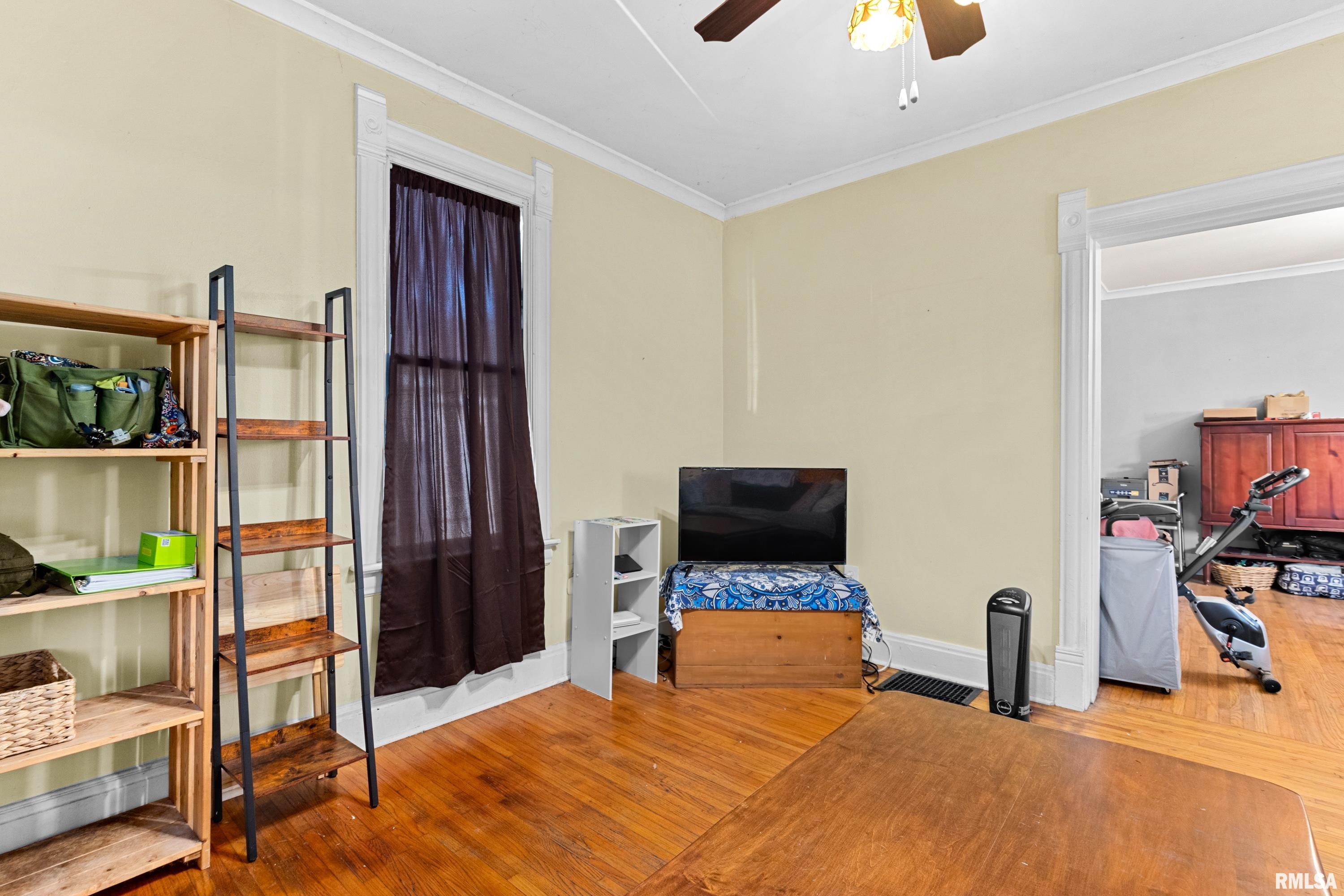 204 Catherine Street Pekin, IL 61554 - Photo 7 of 24