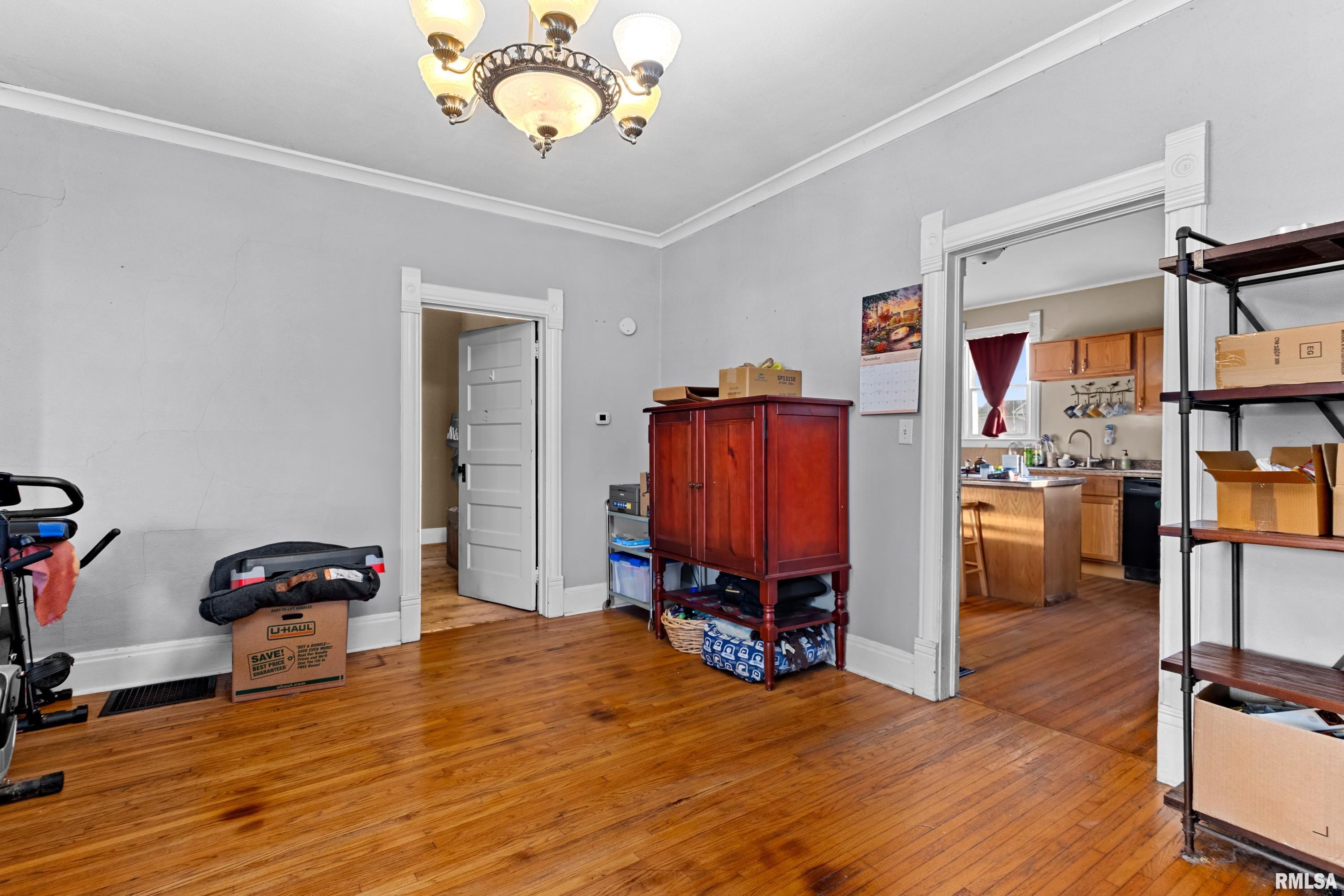 204 Catherine Street Pekin, IL 61554 - Photo 10 of 24