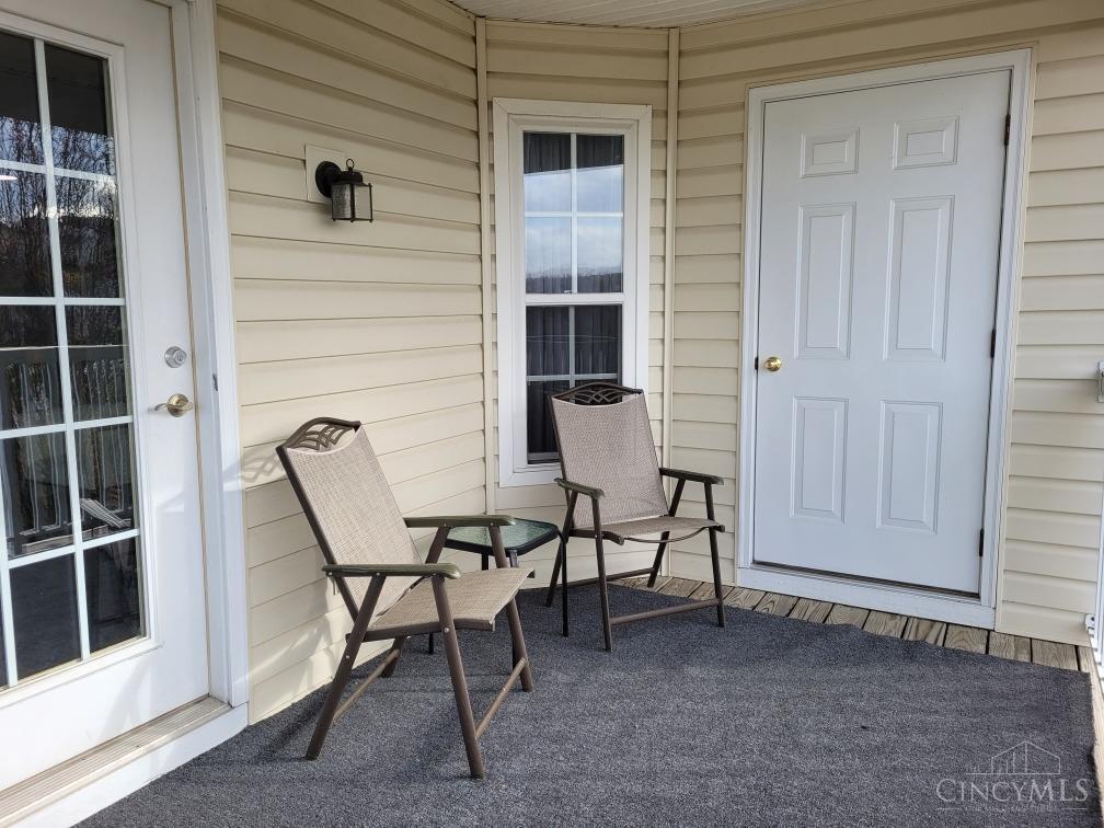 5485 Michelles Oak Court, Unit K Cincinnati, OH 45248 - Photo 27 of 35