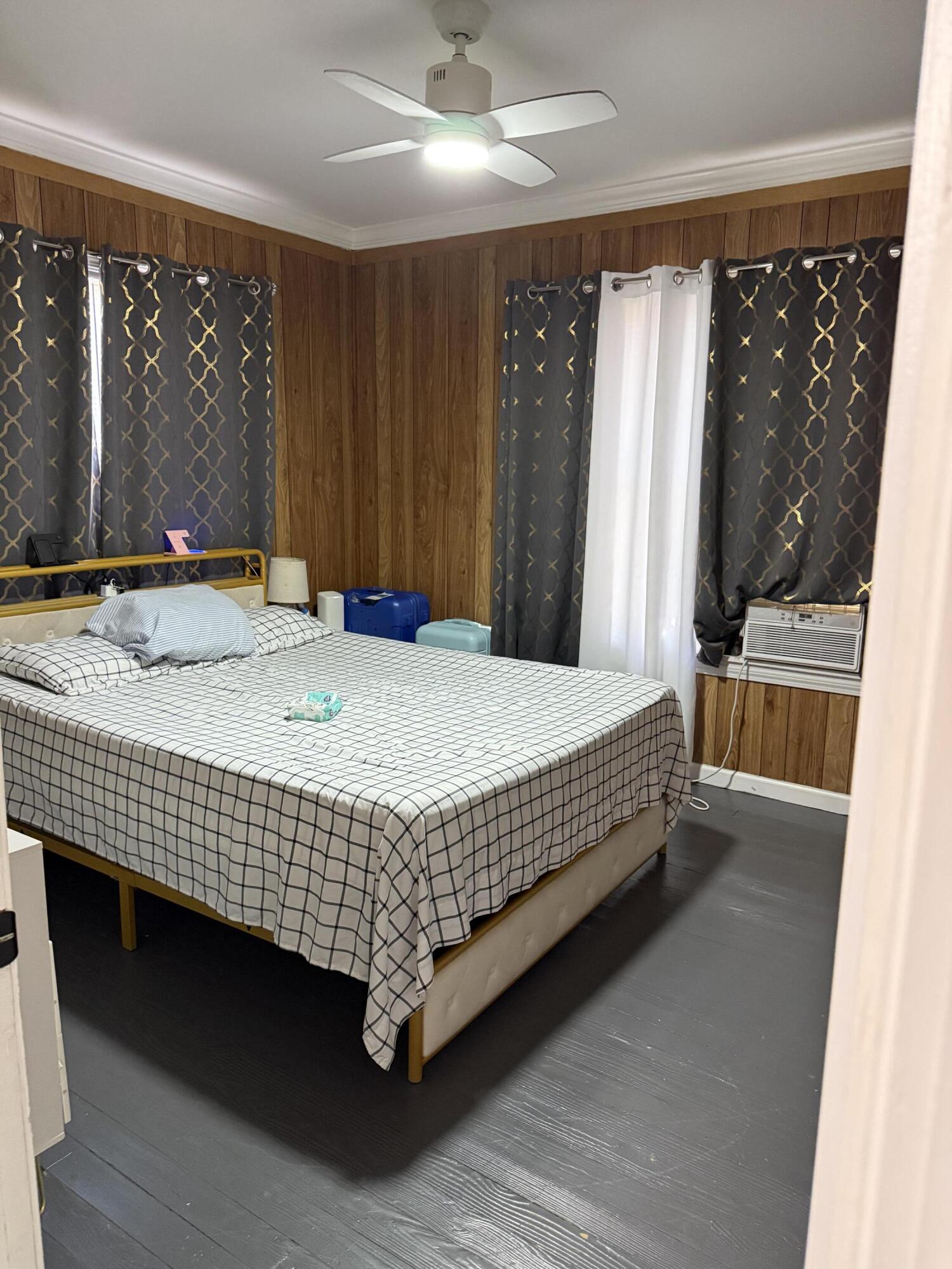 1816 Wichman Street Walterboro, SC 29488 - Photo 4 of 9 IMG_9224