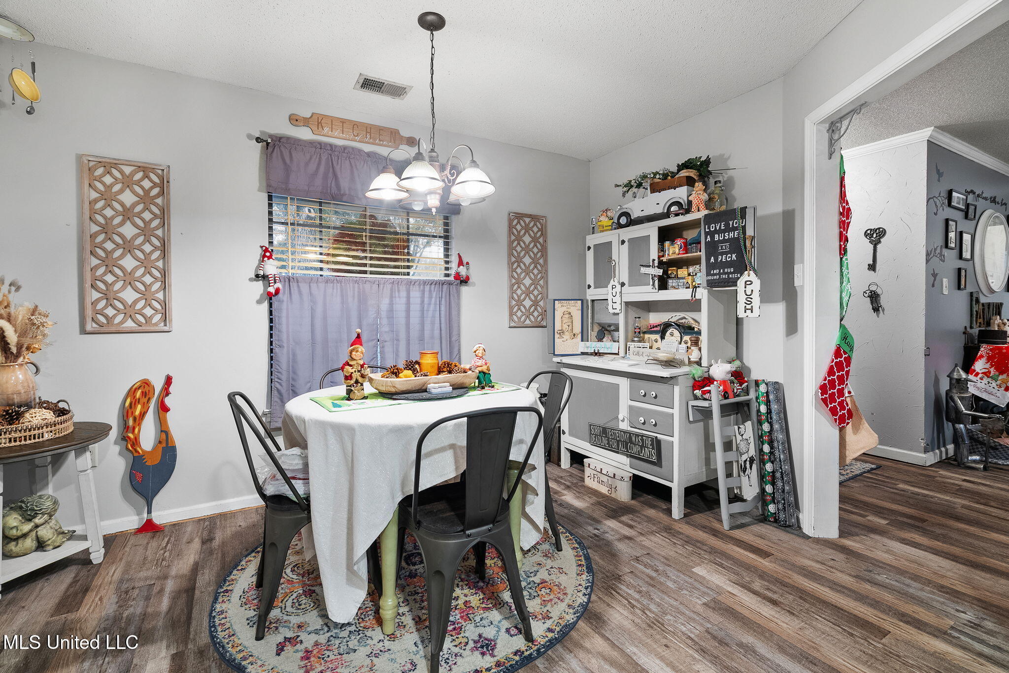 7286 Kingcrest Road Olive Branch, MS 38654 - Photo 11 of 25 10-web-or-mls-7286 Kingcrest Rd-09