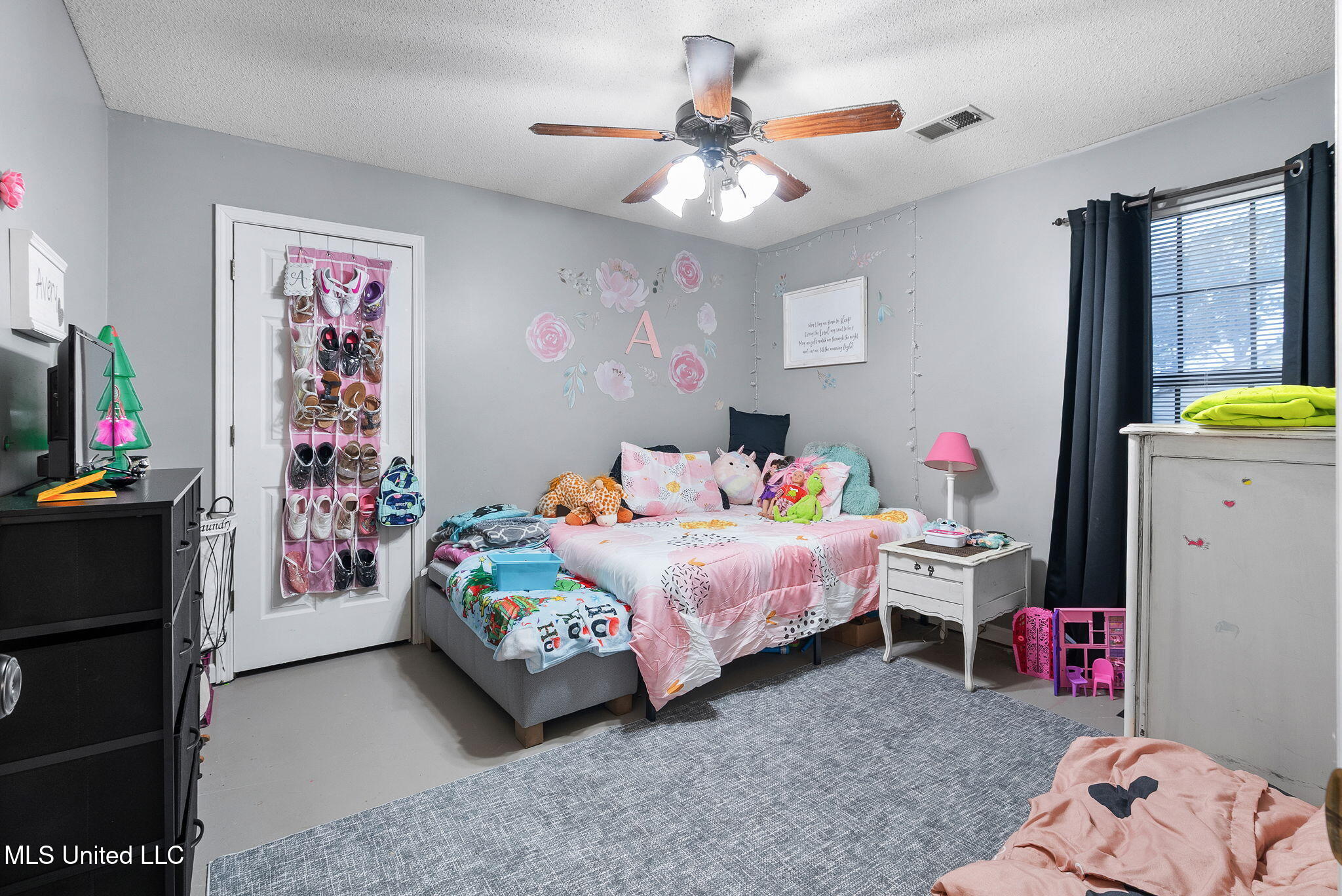 7286 Kingcrest Road Olive Branch, MS 38654 - Photo 14 of 25 13-web-or-mls-7286 Kingcrest Rd-12