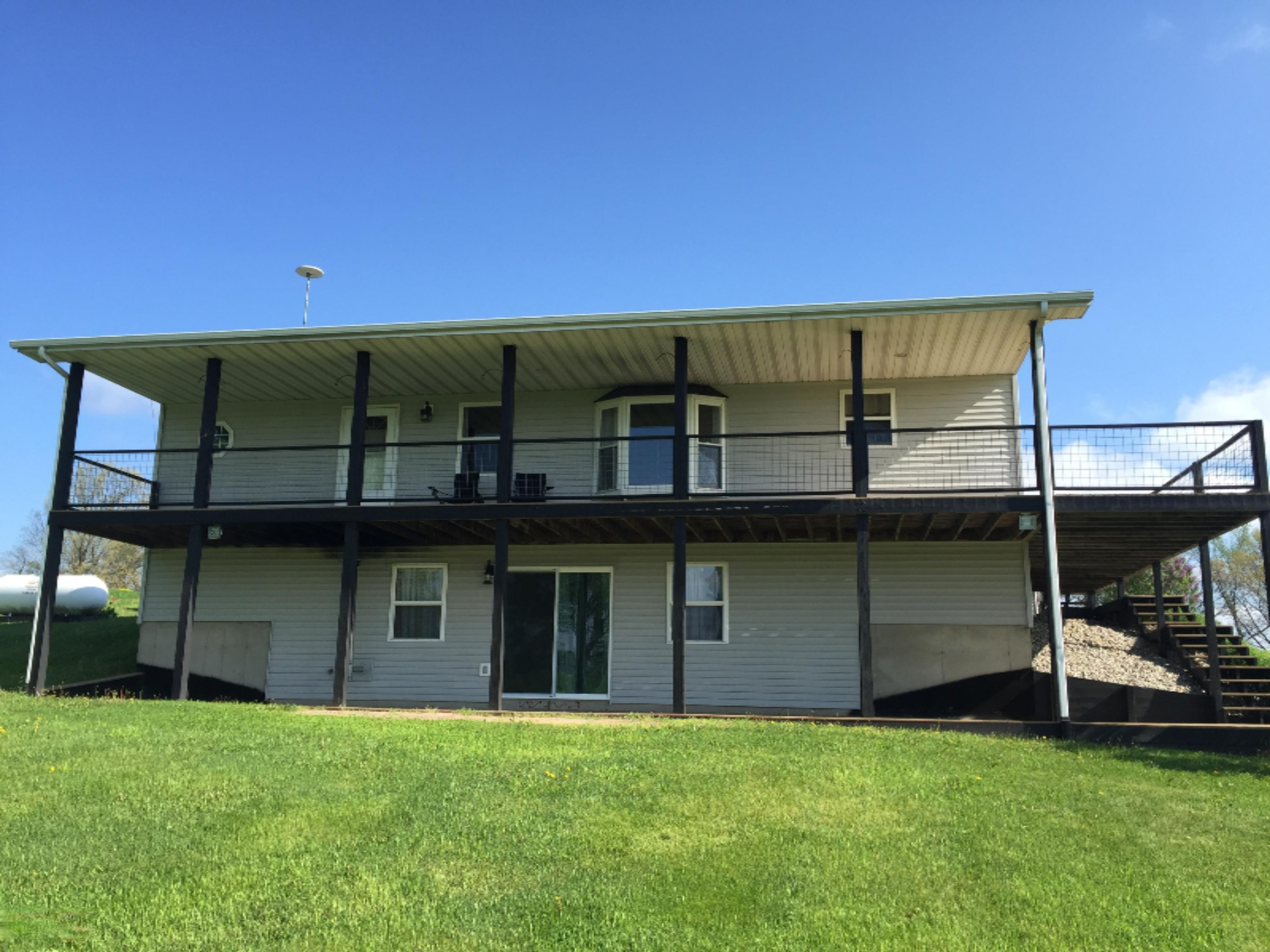 3314 East Charles Road Ionia, MI 48846 - Photo 1 of 22 026