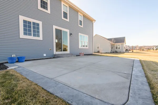 $675,000 | 512 Westlawn Avenue, Mukwonago, WI 53149