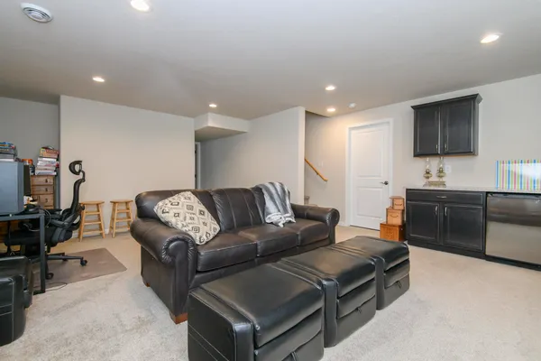 $675,000 | 512 Westlawn Avenue, Mukwonago, WI 53149