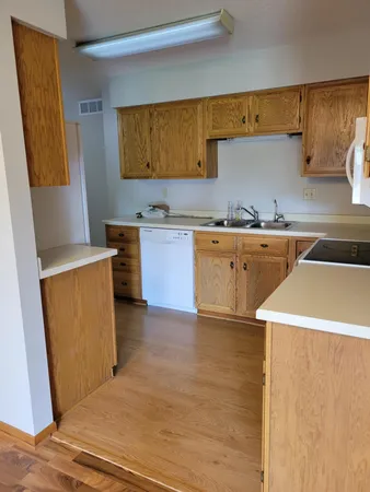 $235,000 | 1102 Park Street West, Unit 4, Cannon Falls, MN 55009