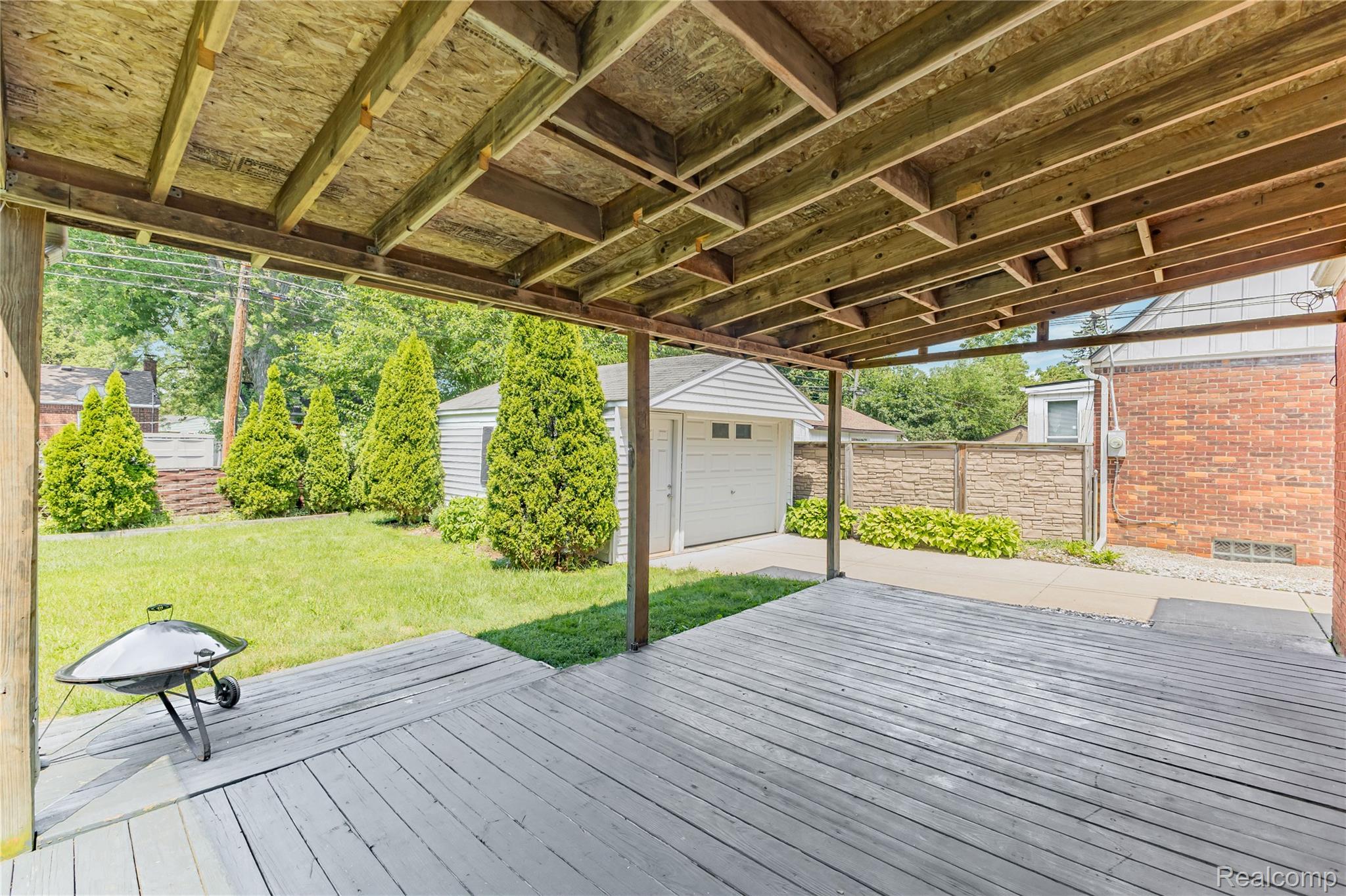 26508 Five Mile Road Redford, MI 48239 - Photo 39 of 41 Deck