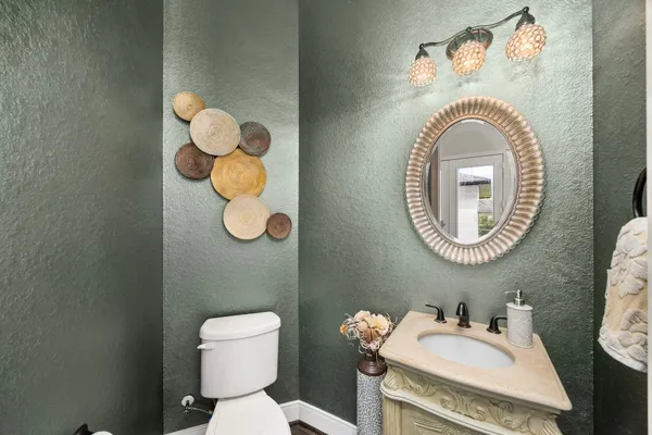 $1,299,000 | 5415 Lockwood Bend Lane, Sugar Land, TX 77479