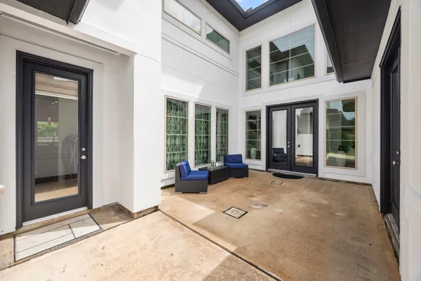 $1,299,000 | 5415 Lockwood Bend Lane, Sugar Land, TX 77479