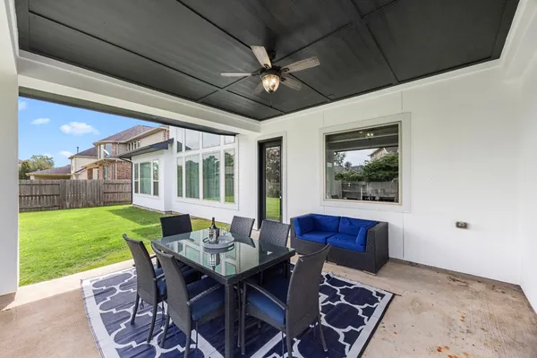 $1,299,000 | 5415 Lockwood Bend Lane, Sugar Land, TX 77479