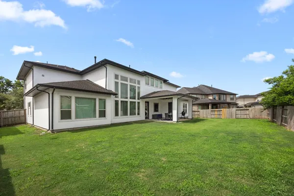 $1,299,000 | 5415 Lockwood Bend Lane, Sugar Land, TX 77479