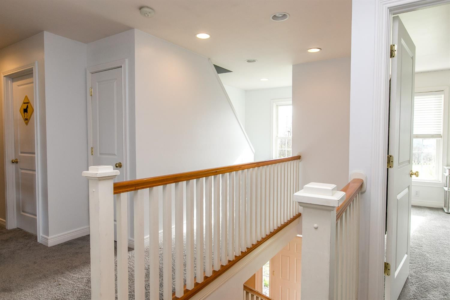 260 Sexton Road Harrodsburg, KY 40330 - Photo 42 of 82 Second level foyer