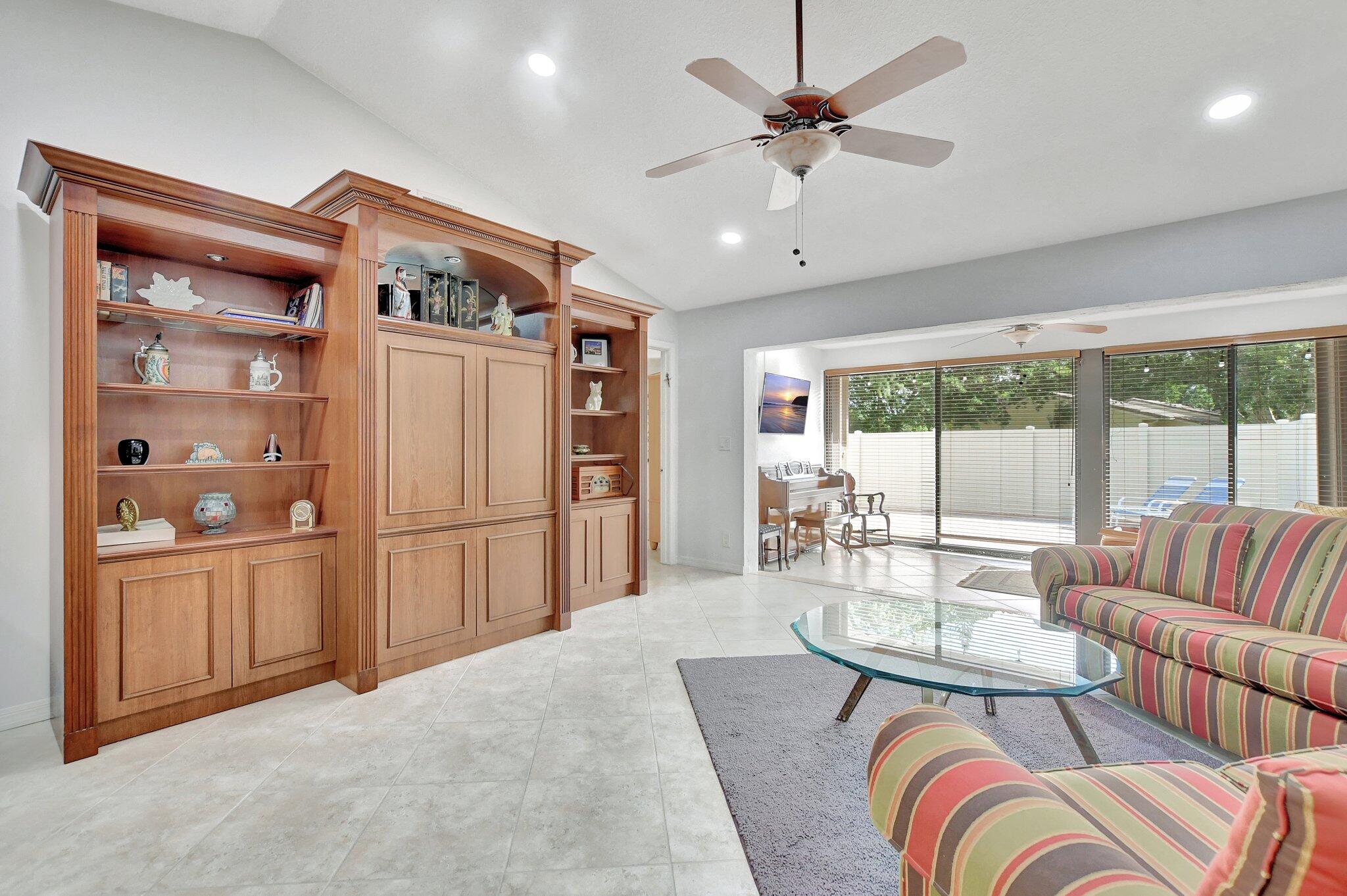6798 Consolata Street Boca Raton, FL 33433 - Photo 13 of 39 GREAT ROOM