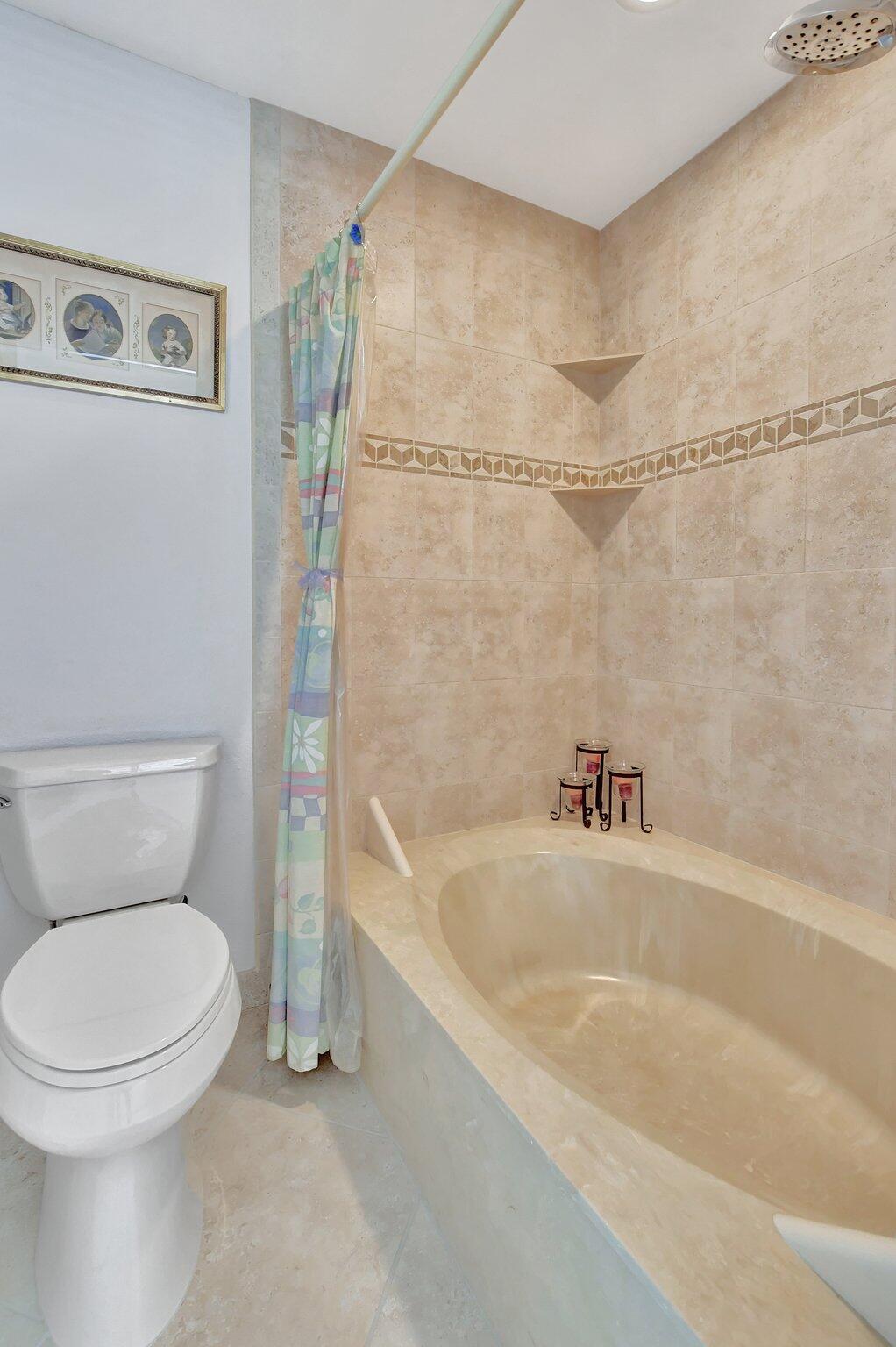 6798 Consolata Street Boca Raton, FL 33433 - Photo 22 of 39 PRIMARY BATH