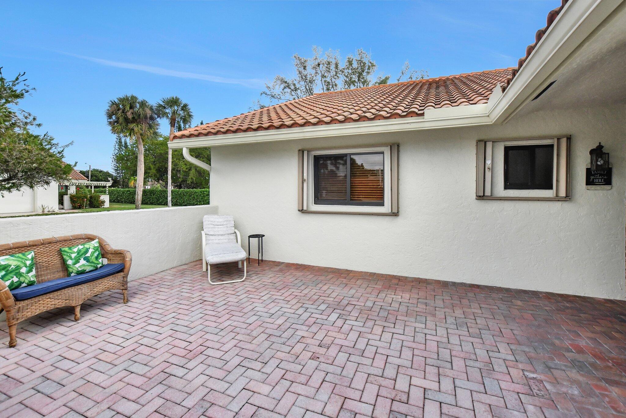 6798 Consolata Street Boca Raton, FL 33433 - Photo 3 of 39 FRONT PATIO