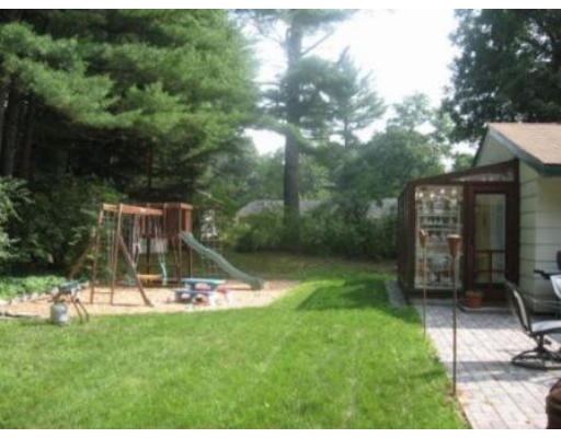53 Old Stage Road Chelmsford, MA 01824 - Photo 3 of 14 Gallery Image 3