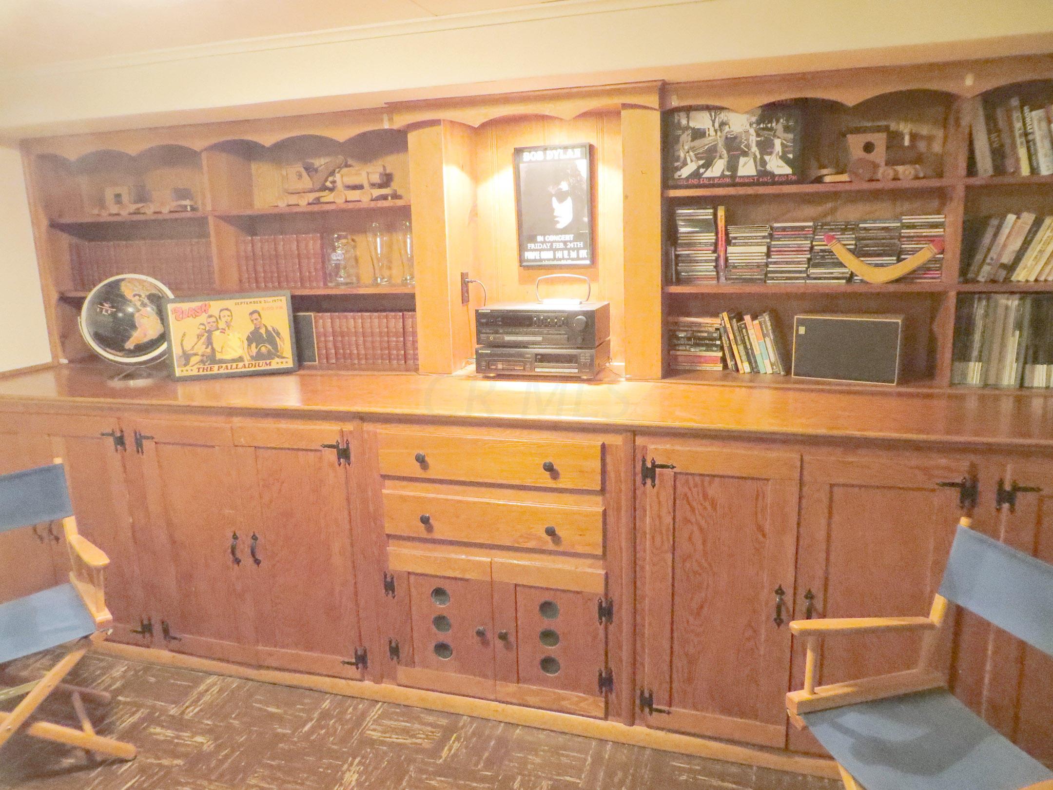 3142 Edgefield Road Columbus, OH 43221 - Photo 24 of 29