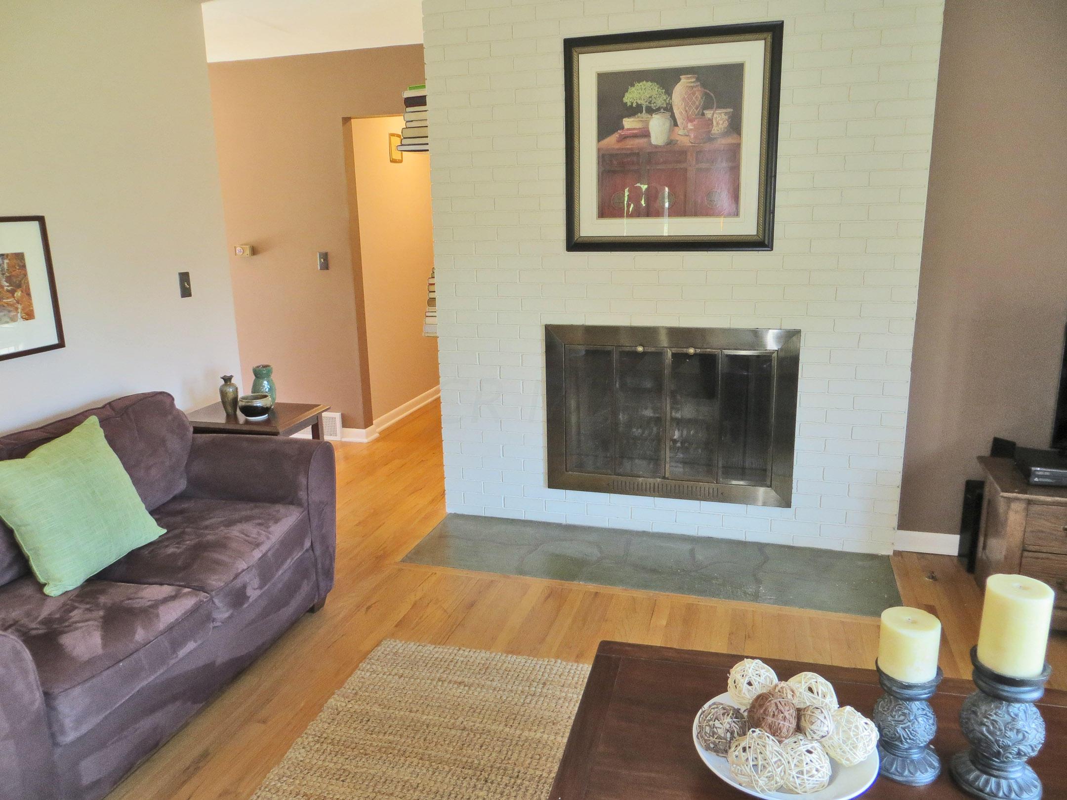 3142 Edgefield Road Columbus, OH 43221 - Photo 7 of 29