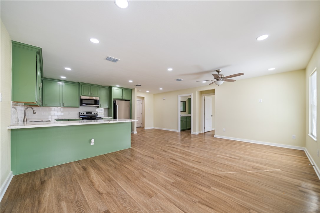 923 Craig Street Corpus Christi, TX 78404 - Photo 24 of 39