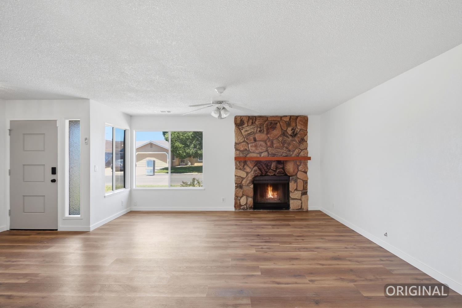 12128 Washington Road Waterford, CA 95386 - Photo 4 of 23