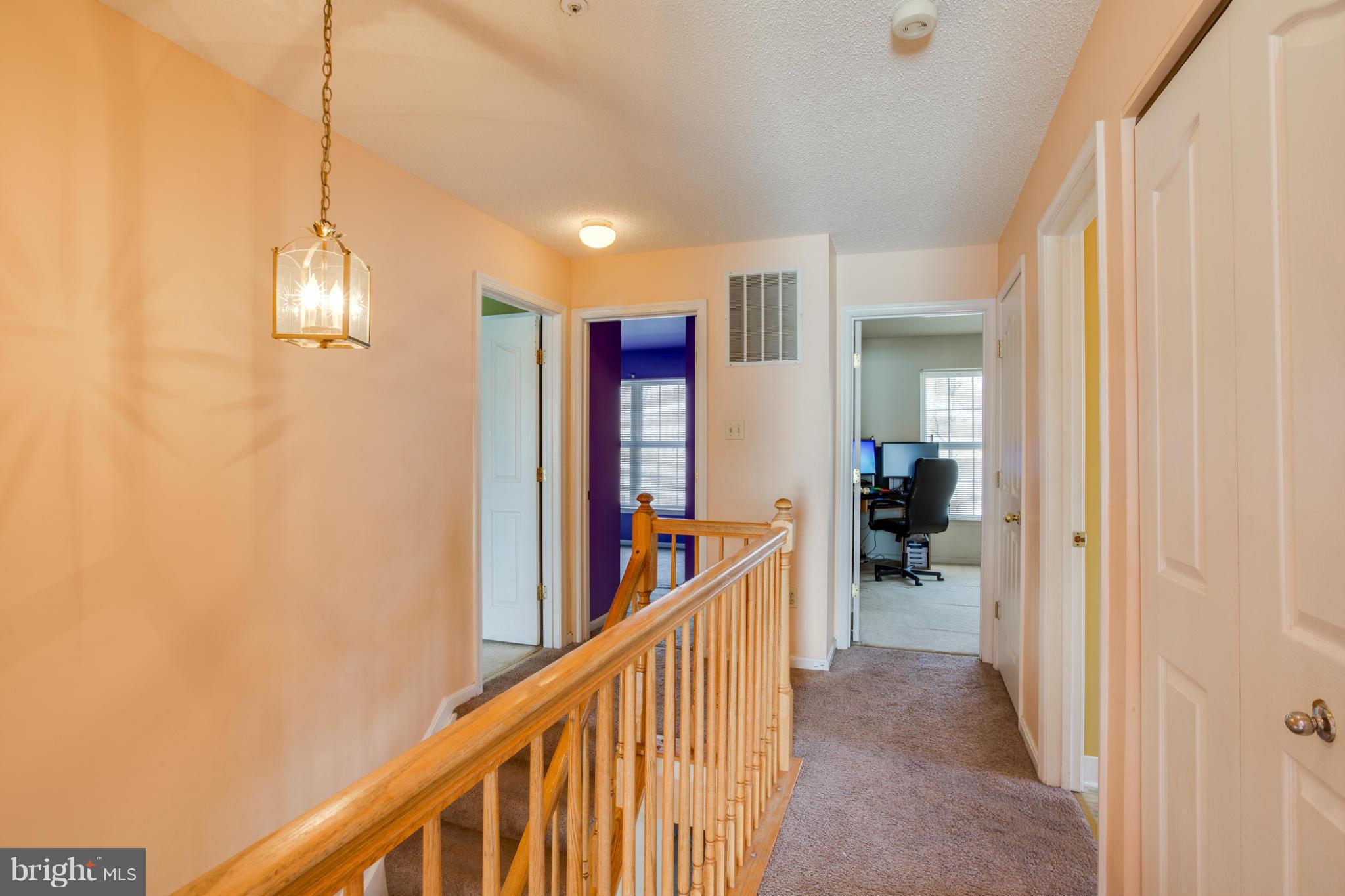 9404 Hobart Street Springdale, MD 20721 - Photo 11 of 29 Interior (General)