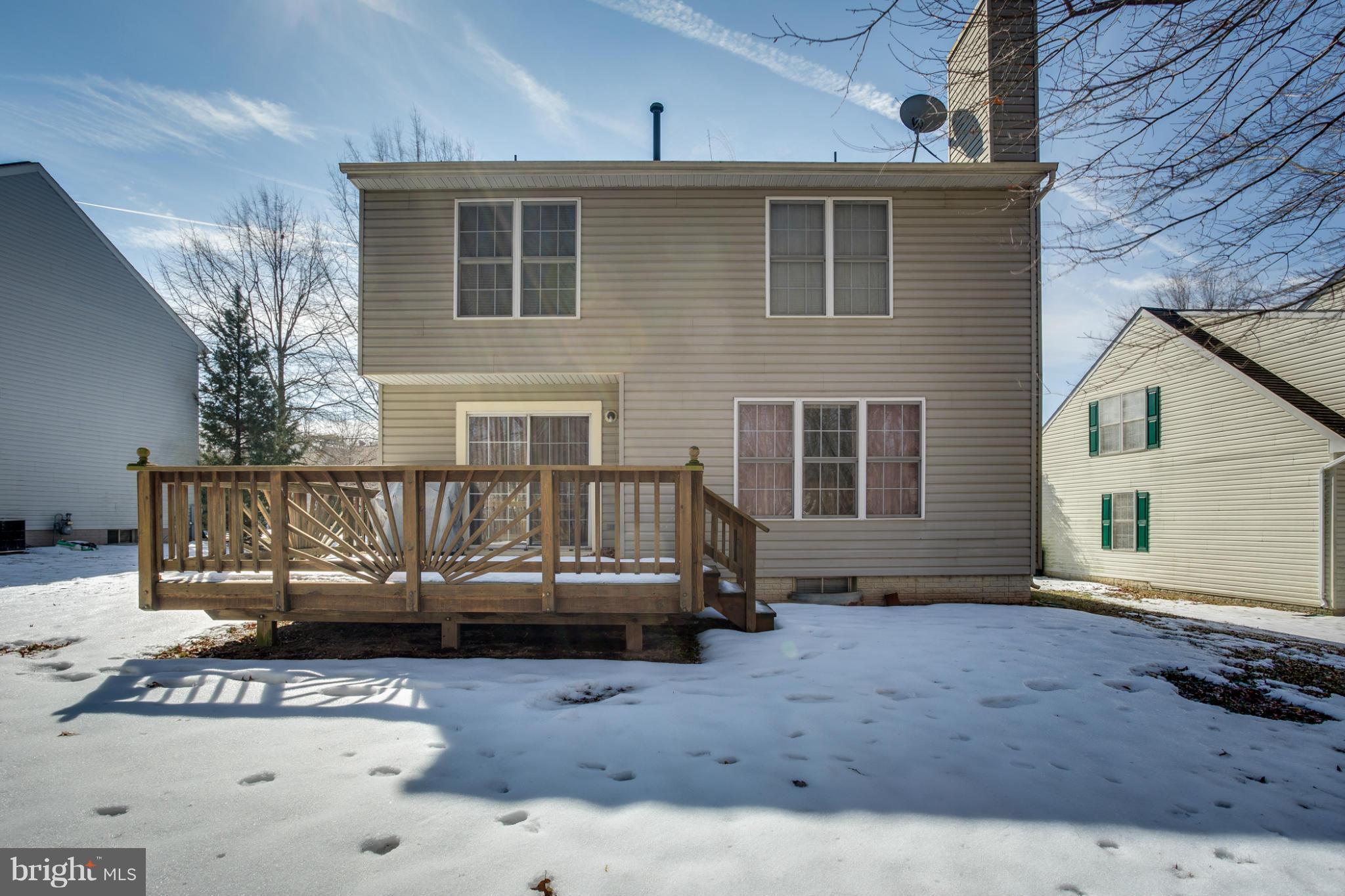 9404 Hobart Street Springdale, MD 20721 - Photo 28 of 29 Exterior (Rear)