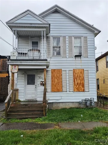 $89,000 | 1202 Stark Street, Utica, NY 13502