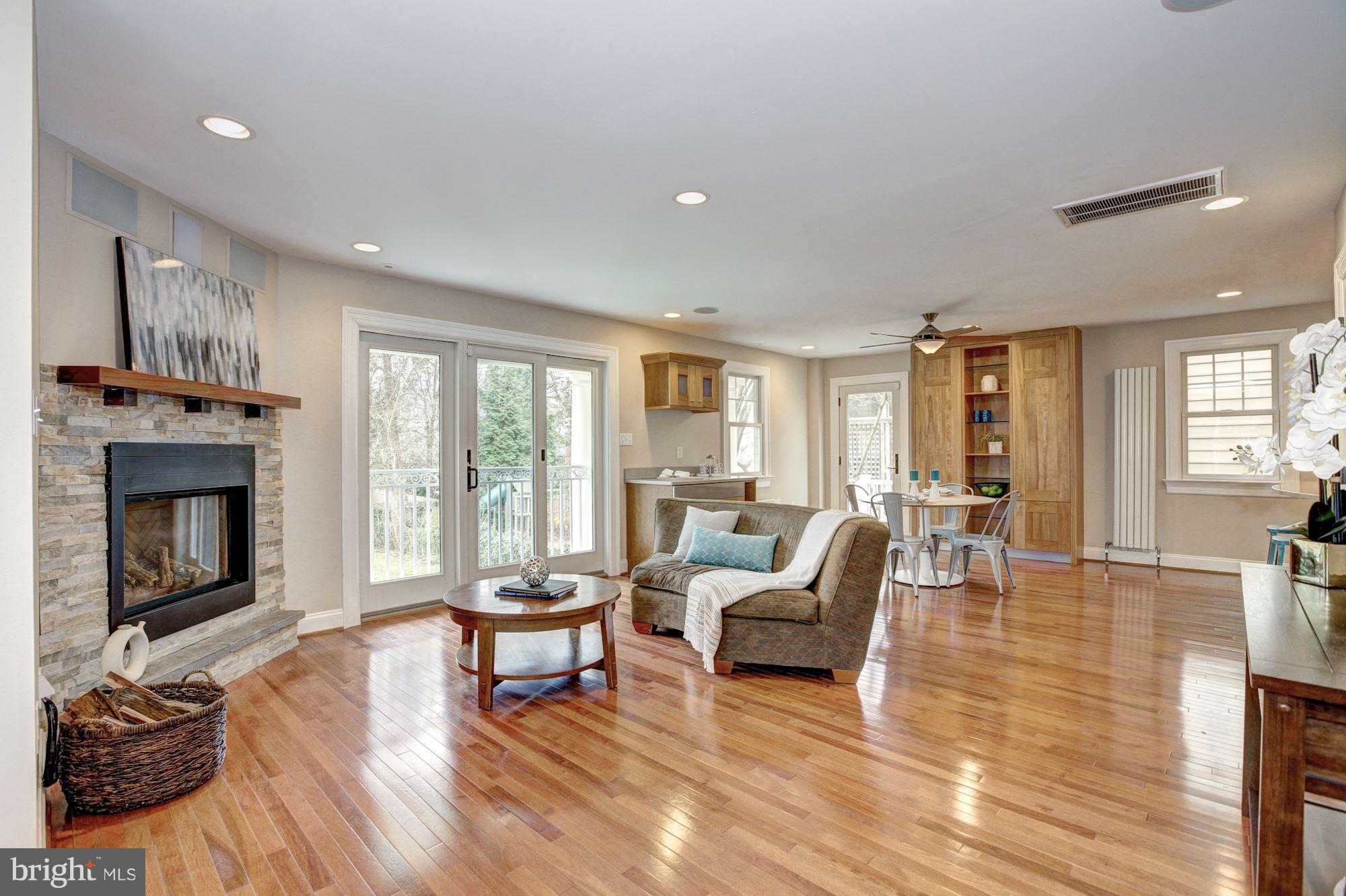 5000 Dalton Road Chevy Chase, MD 20815 - Photo 14 of 30 Family Room