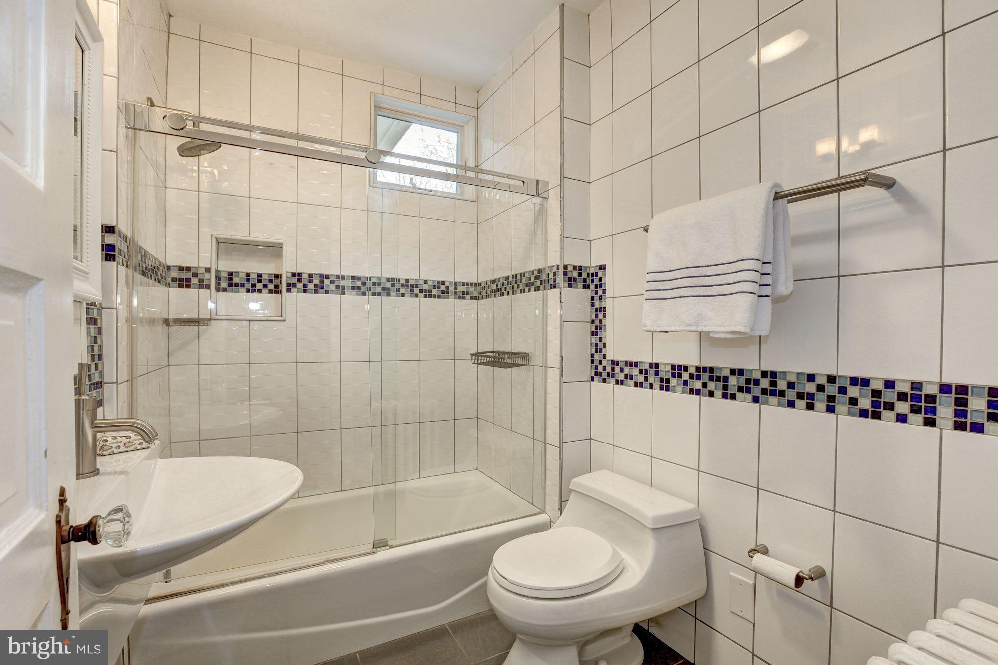 5000 Dalton Road Chevy Chase, MD 20815 - Photo 24 of 30 Second Level New European Full Bath