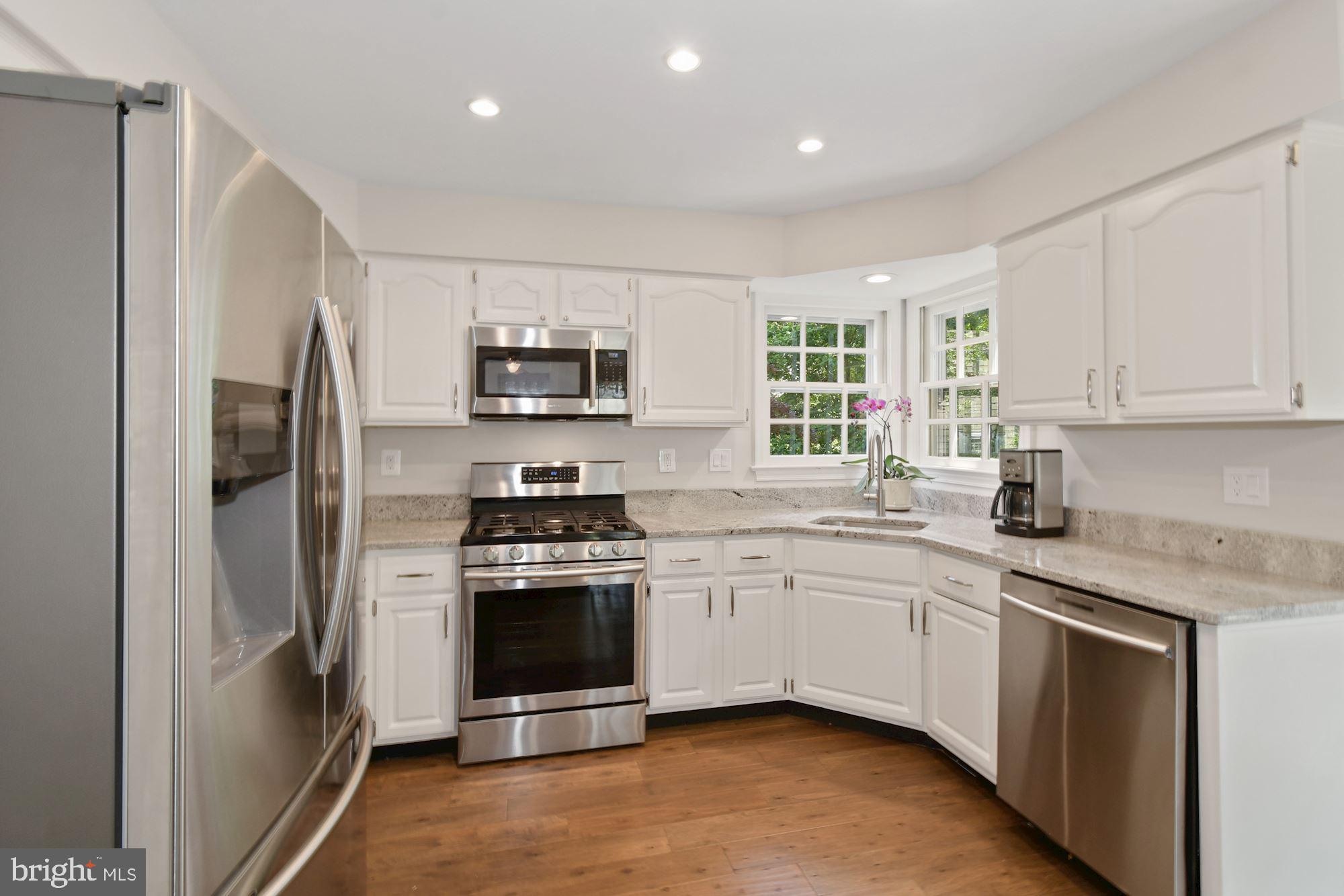 1283 Lamplighter Way Reston, VA 20194 - Photo 12 of 34 Kitchen