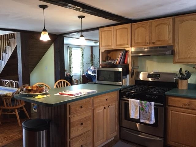 518 Cooledge Road Hillsborough, NH 03244 - Photo 5 of 28 Gallery Image 5