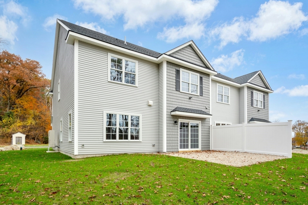 2 B Wilson Road, Unit B Millbury, MA 01527 - Photo 4 of 24