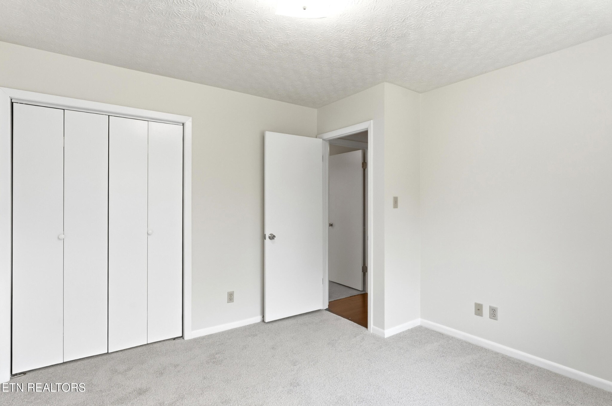 1835 Wilson Road Lenoir City, TN 37772 - Photo 15 of 57 an empty room with windows