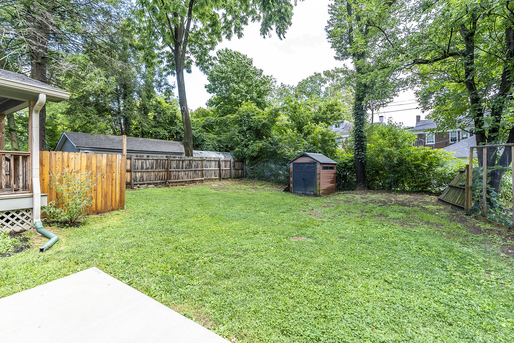 244 McDowell Road Lexington, KY 40502 - Photo 41 of 43 244mcdowell44