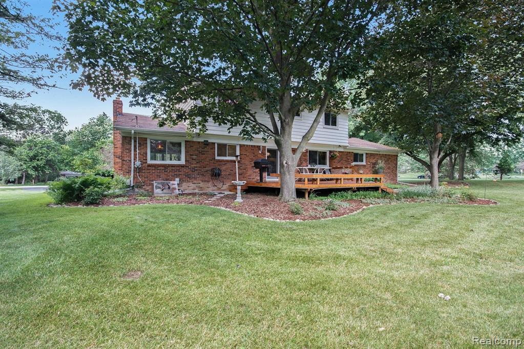 2991 Mohawk Lane Rochester Hills, MI 48306 - Photo 27 of 33