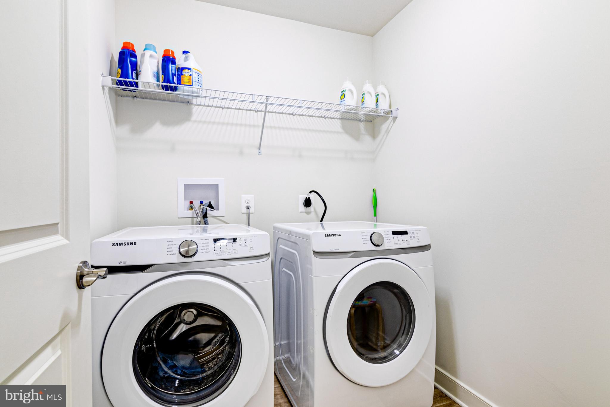 10503 Samona Road Cockeysville, MD 21030 - Photo 23 of 39 2nd-floor laundry room