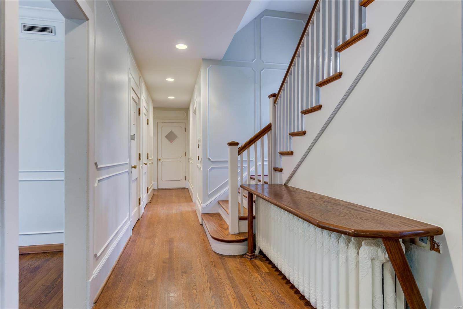 1601 Warson Road Ladue, MO 63124 - Photo 21 of 38 Gallery Image 21