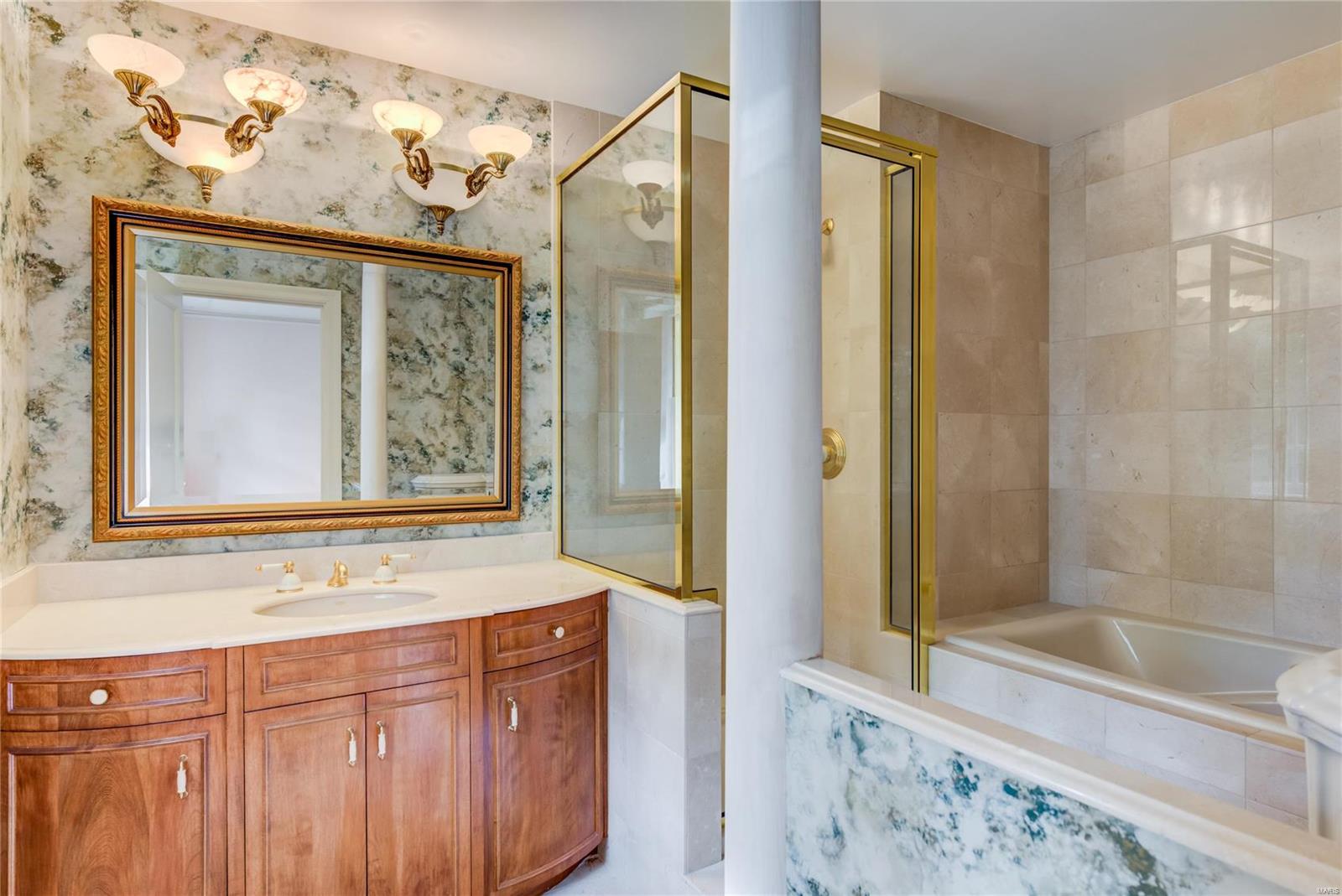 1601 Warson Road Ladue, MO 63124 - Photo 31 of 38 Gallery Image 31