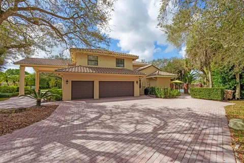 $1,825,000 | 3201 Southwest 134th Terrace, Davie, FL 33330