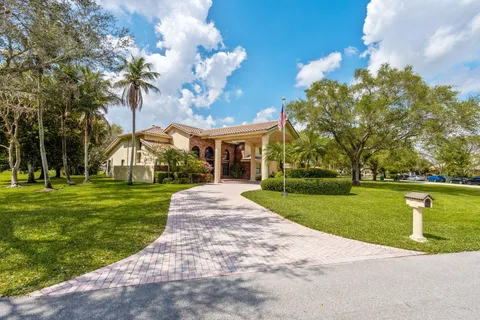 $1,825,000 | 3201 Southwest 134th Terrace, Davie, FL 33330