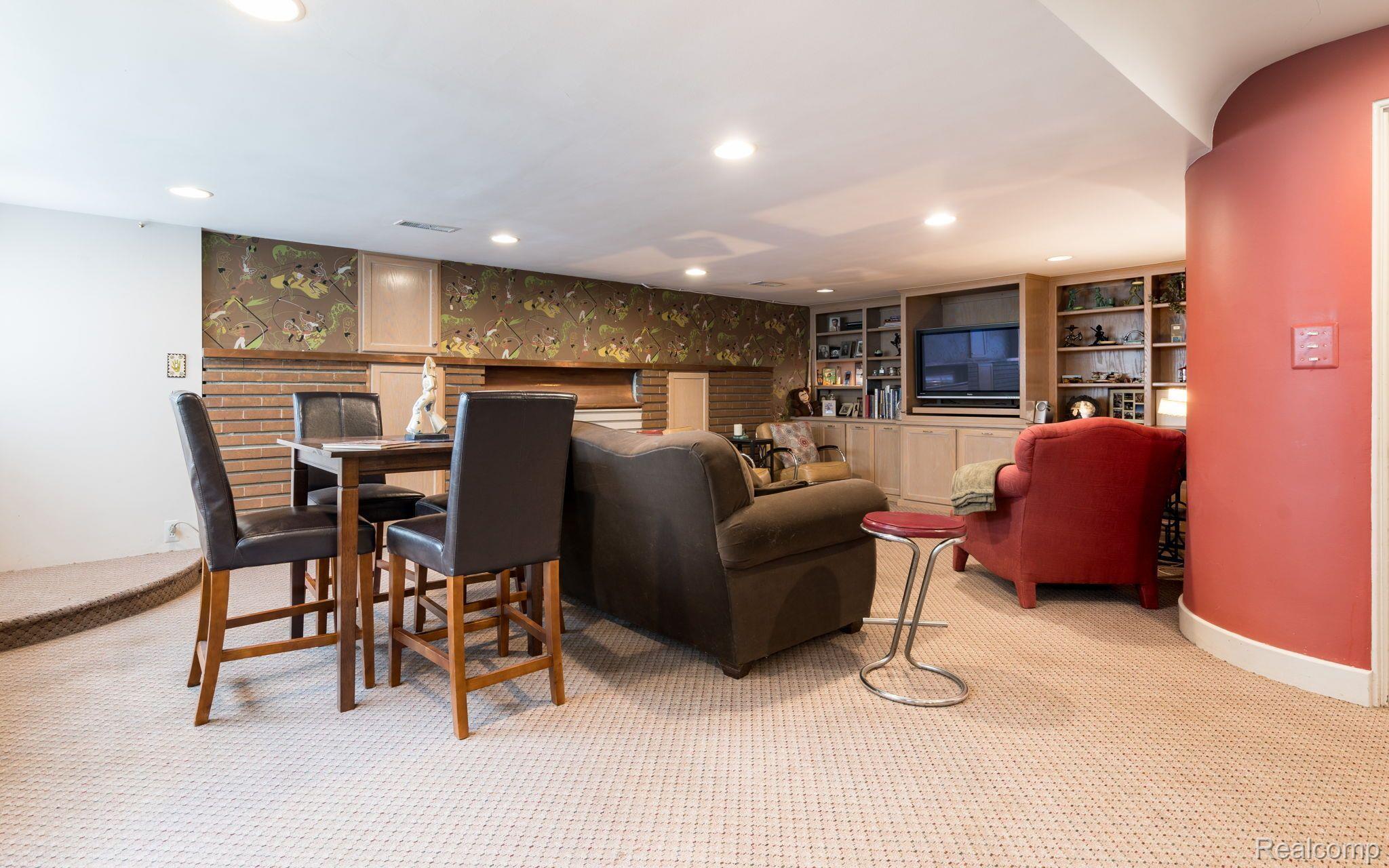641 South Oxford Road Grosse Pointe, MI 48236 - Photo 38 of 57 Finished basement