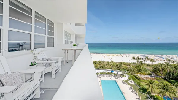 $2,800 | 100 Lincoln Road, Unit 1136, Miami Beach, FL 33139