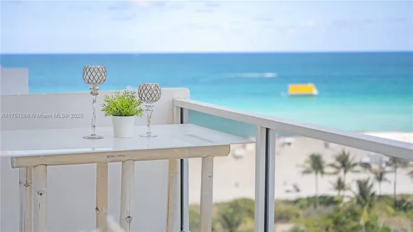 $2,800 | 100 Lincoln Road, Unit 1136, Miami Beach, FL 33139