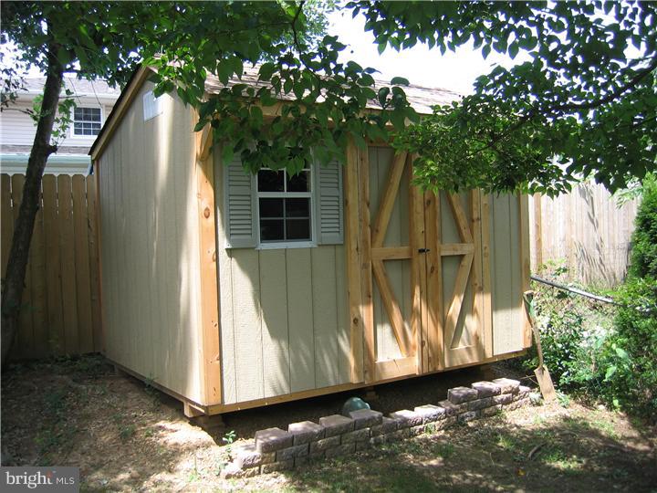 47 Tweed Road Levittown, PA 19056 - Photo 21 of 21 Storage Shed